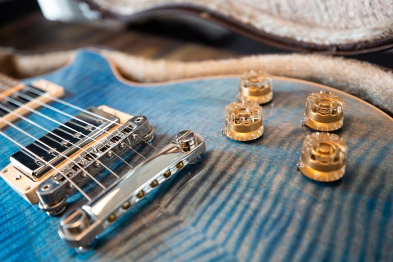 The Wood Factor: How Different Types of Wood Affect Guitar Tone