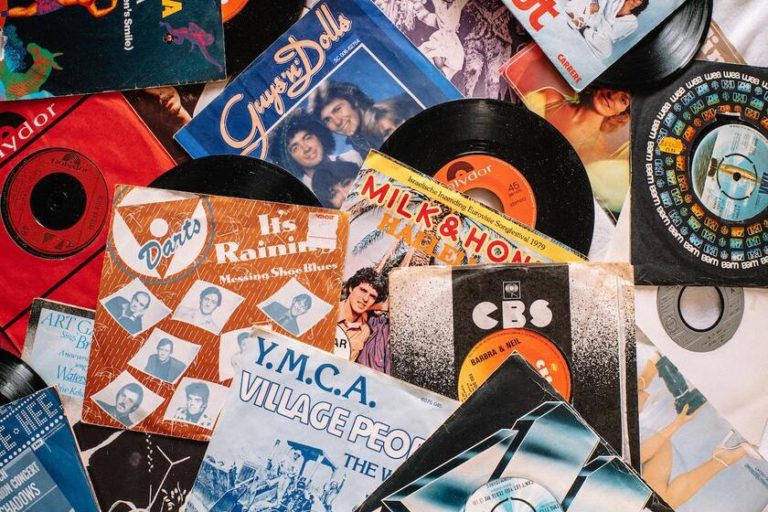 Rediscovering Lost Genres: Vinyl’s Role in Reviving Forgotten Music