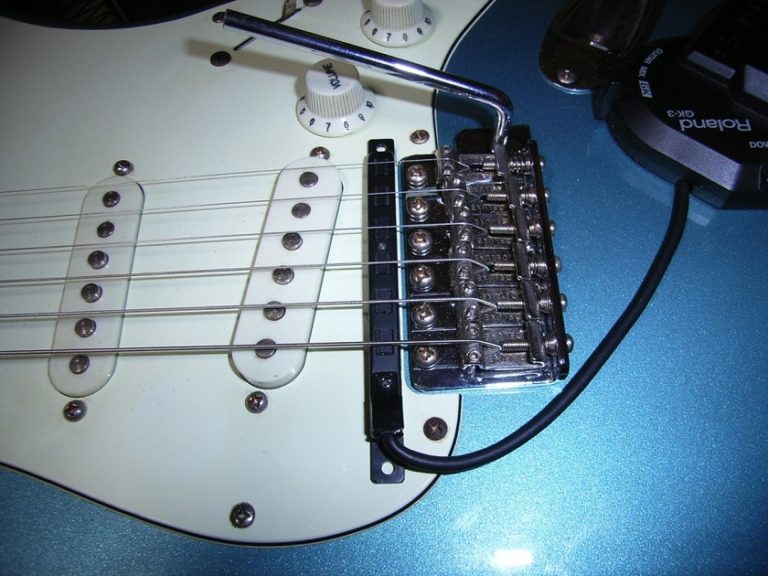 MIDI Interfaces for Guitars: Challenges